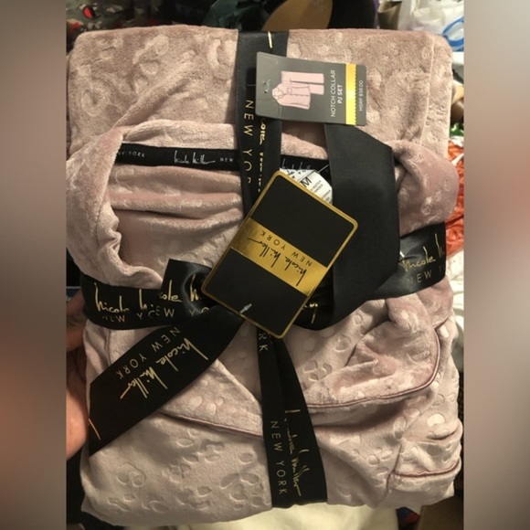 Nicole Miller New York plush mauve notch collar 2pc loungewear pajama set size M - Picture 2 of 13